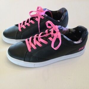 FILA Black With Pink Tie Athletic Sneaker Shoes Size 9 Like New